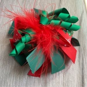 Christmas Hairbow Girls Hair Bow: Red/Green Tree Print w/ Feather Accents NEW